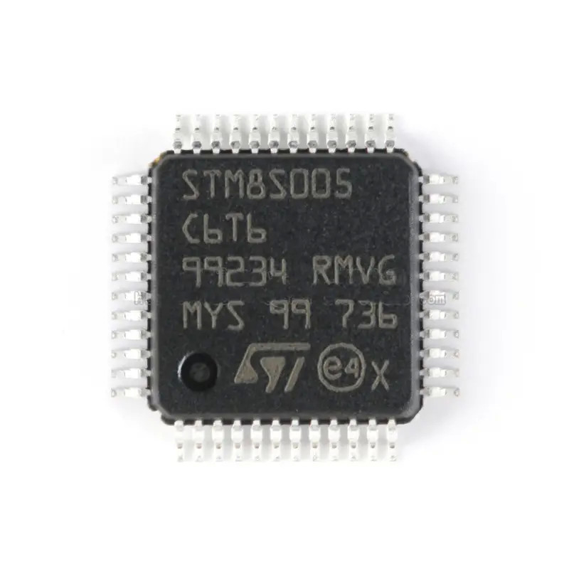 Στο οκτάμπιτο STM8S STM8 CISC 32KB αποθεμάτων ηλεκτρονικό τμήμα STM8S005C6T6 48-καρφιτσών LQFP λάμψης 3.3V/5V μικροελεγκτών MCU