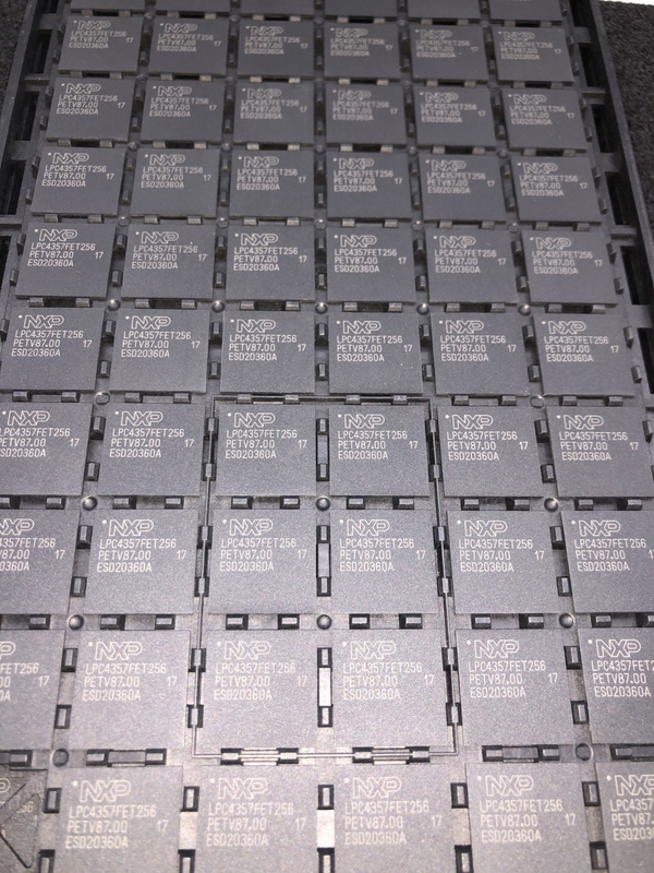 LPC4357FET256    BGA256   Ολοκαίνουργιος αρχικός αχρησιμοποίητος μικροελεγκτών ολοκληρωμένου κυκλώματος τσιπ ολοκληρωμένων κυκλωμάτων