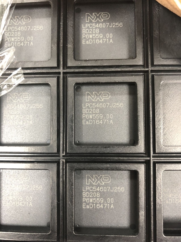 LPC54607J256BD208E    LQFP208   Ολοκαίνουργιος αρχικός αχρησιμοποίητος μικροελεγκτών ολοκληρωμένου κυκλώματος τσιπ ολοκληρωμένων κυκλωμάτων